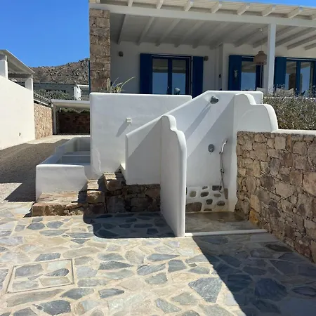 Salt Villa Mikrí Vígla